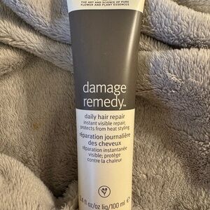 Aveda Damage Remedy Daily Hair Repair